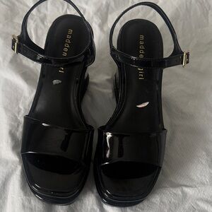 Madden Girl Black Patent Platform Sandals size 7.  EUC